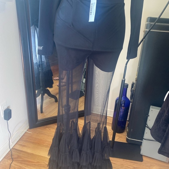 Lace & Sheer Beads with Long Tired Hem - Picture 3 of 6